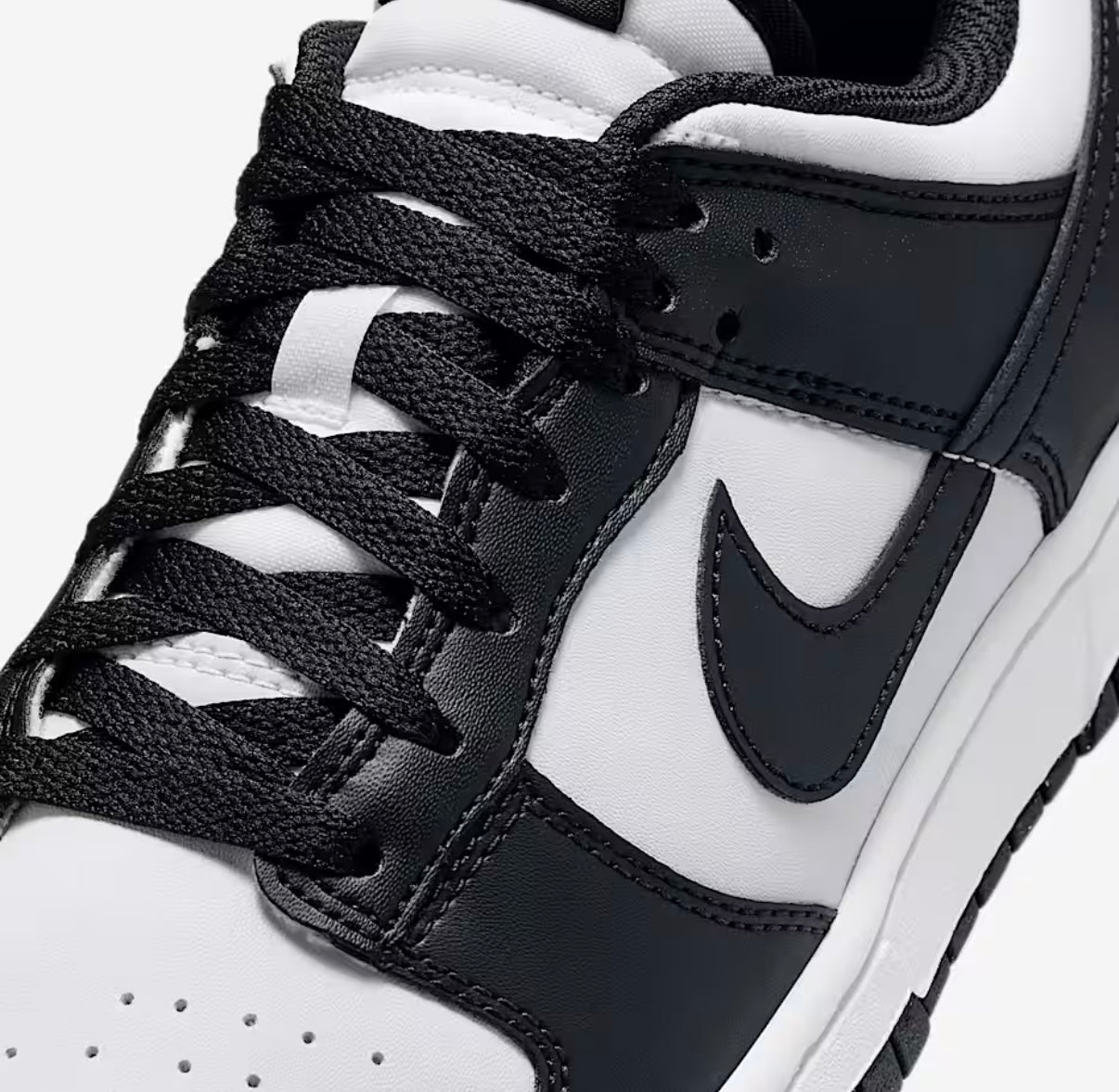 Nike Dunk Low